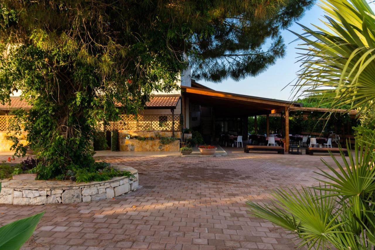 Agriturismo Biologico Sant'Andrea Castellaneta Marina Exterior photo