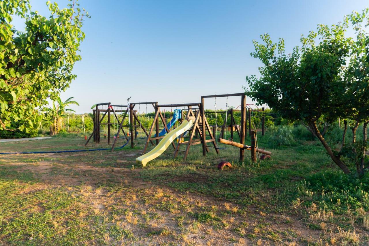 Agriturismo Biologico Sant'Andrea Castellaneta Marina Exterior photo
