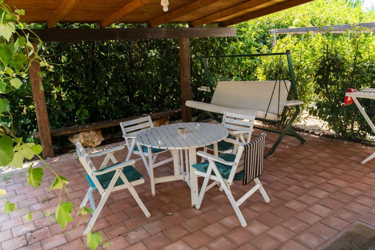 Agriturismo Biologico Sant'Andrea Castellaneta Marina Exterior photo